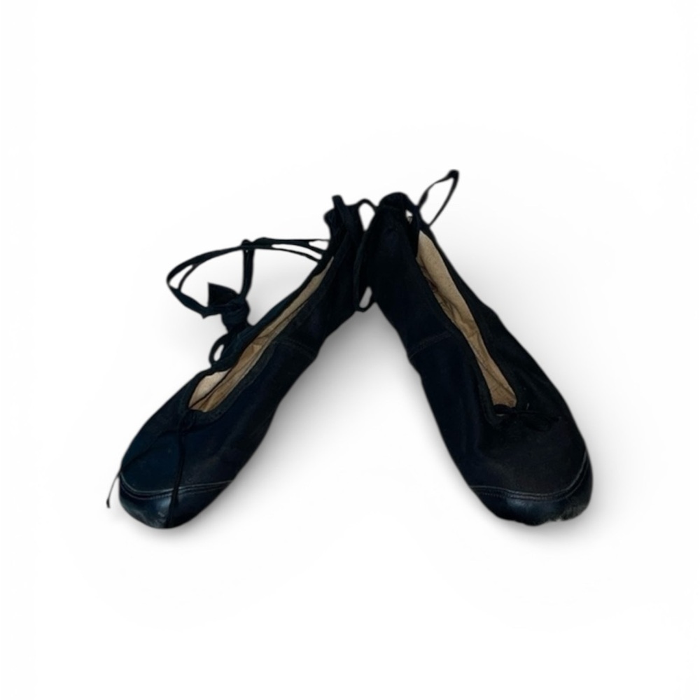 Vintage block toe shoes black cotton with black leather in the front vintage